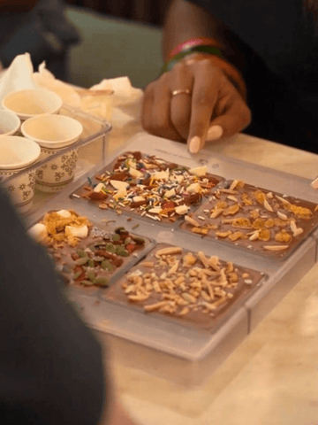 DINE-IN & CHOCOLATEMAKING - FOR 2 PEOPLE OR MORE - Co Chocolat - Finally, Truly Healthy Chocolates